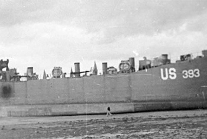 USS LST-393