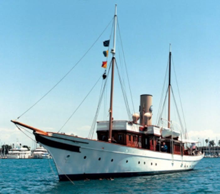 Steam Yacht MEDEA